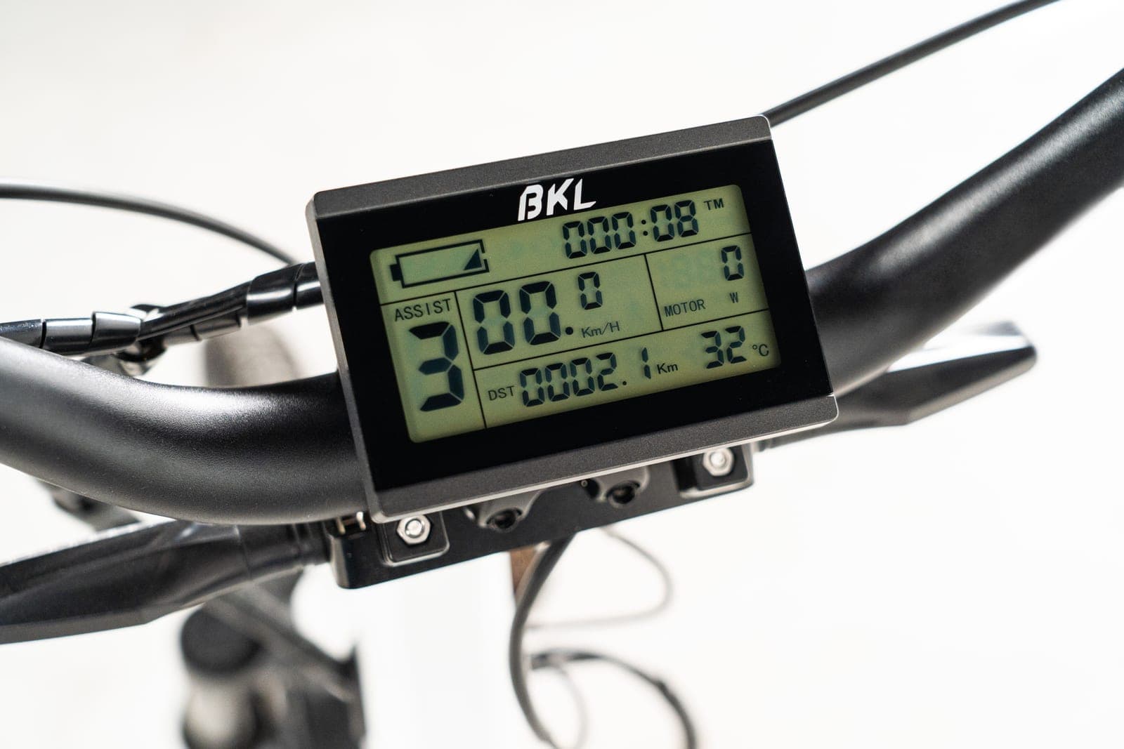 BKL CUBE — display la ghidon