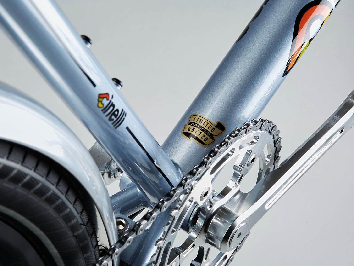 Omnium × Cinelli Supercargo — plăcuța de ediție limitată și pedalierul Neo Retro