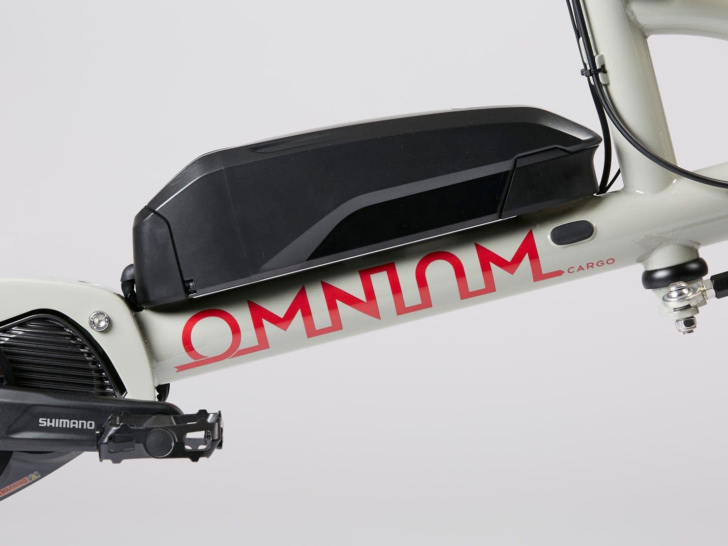 Omnium E-CARGO — montajul bateriei