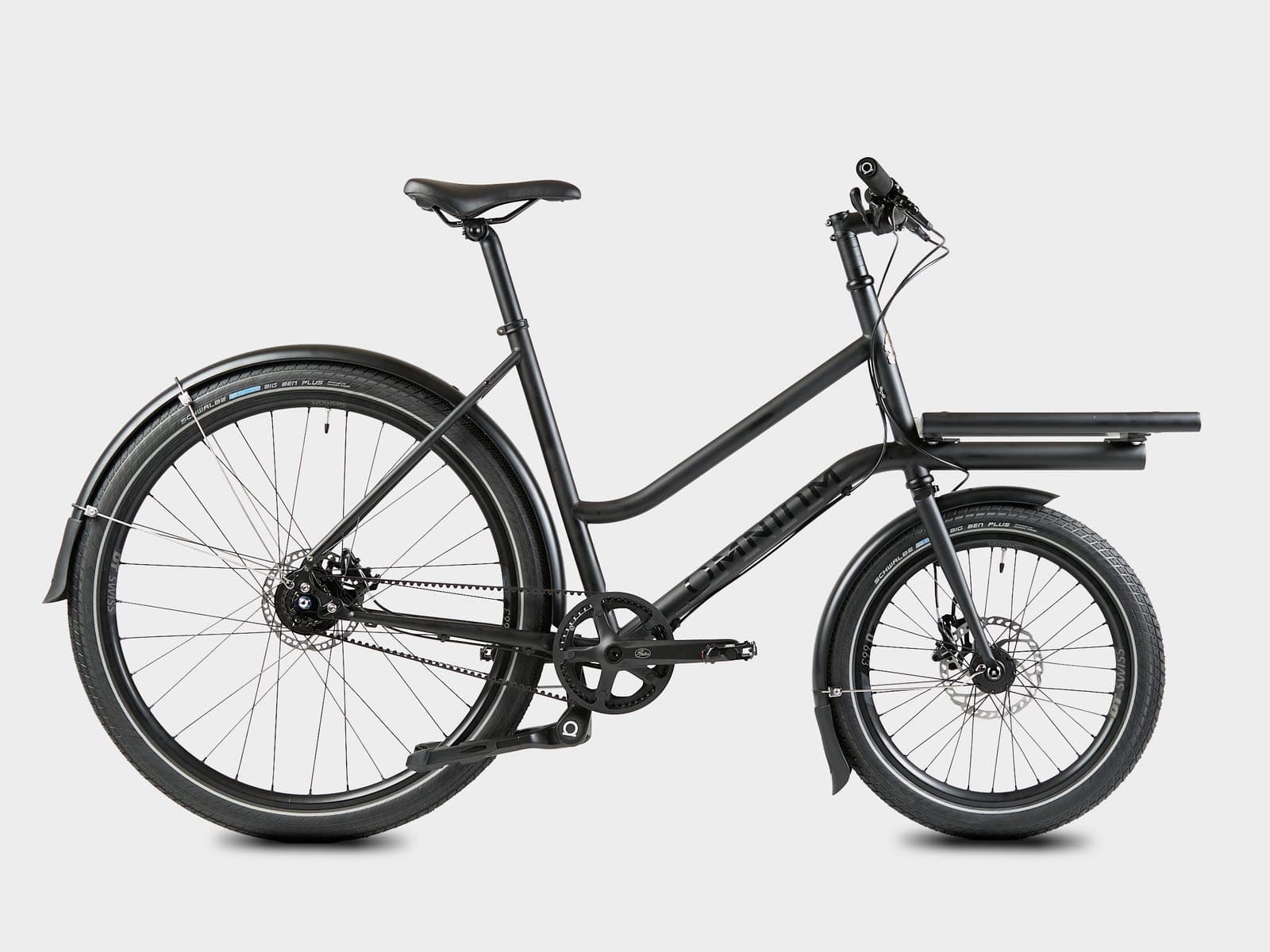 Omnium MINI V3.1 step-through în studio